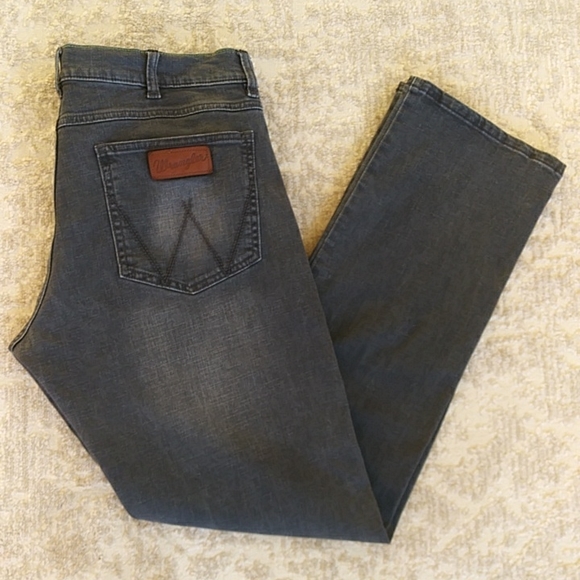 Wrangler Other - Wrangler Retro Slim Straight Y2K Distressed Jeans 34 x 34 Gray Black